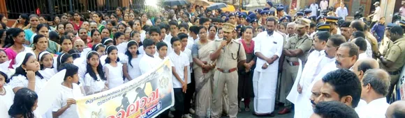 കുട്ടികൾക്കെതിരെ നടക്കുന്ന ലൈംഗികാതിക്രമങ്ങൾക്കെതിരെ "മാലാഖ "യുമായി പോലീസിന്റെ ബോധവത്കരണം