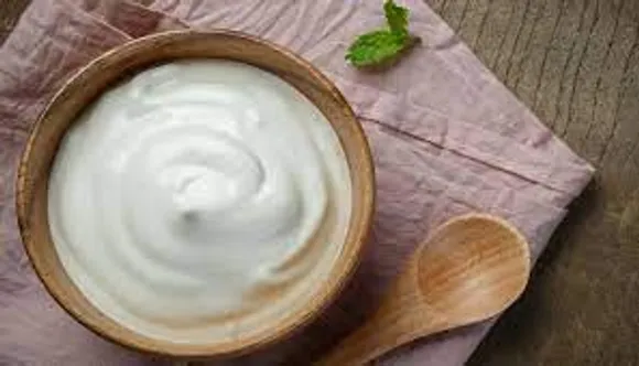 തൈരിന്റെ വിവിധ ആരോഗ്യ ഗുണങ്ങൾ മനസ്സിലാക്കാം..