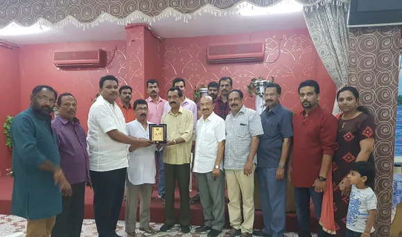 മാവേലിക്കര അസോസിയേഷൻ കുവൈറ്റ് ഫിലിപ്പ് സി വി തോമസിന് യാത്രയയപ്പു നൽകി