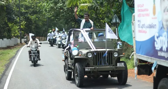 ആവേശകരമായ റോഡ് ഷോയുമായി ട്വന്റി 20 സ്ഥാനാർത്ഥി അഡ്വ. സിഎൻ പ്രകാശ് പാലക്കുഴ, മാറാടി, ആരക്കുഴ പഞ്ചായത്തുകളില്‍ പര്യടനം നടത്തി