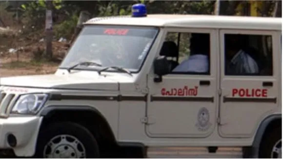 മോക് ഡ്രില്ലിന് ശേഷം മടങ്ങിയ വിദ്യാർത്ഥിക്ക് ആംബുലൻസിൽ പീഡനം, പ്രതി പഞ്ചായത്ത്‌ അംഗം ഒളിവിൽ