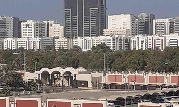 ഐക്യ അറബി എമിറേറ്റുകളിൽ ജോബ്‌ലെസ് ഇൻഷുറൻസ് നിർബന്ധമാക്കി. ജനുവരി മുതൽ പൂർണ തൊഴിൽരഹിത ഇൻഷുറൻസ് നടപ്പാകുന്ന രാജ്യമായി മാറാനൊരുങ്ങി യുഎഇ