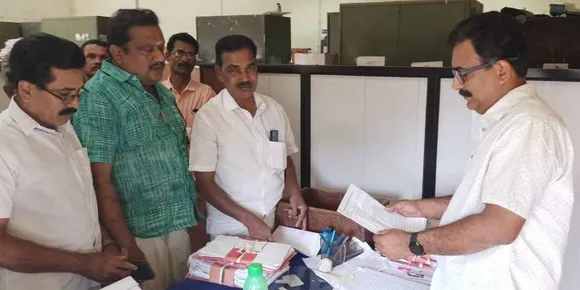മലമ്പുഴ ഡാമിൻറെ വൃഷ്ടിപ്രദേശത്ത് നിർമ്മാണ പ്രവർത്തനങ്ങൾ തടഞ്ഞുകൊണ്ടുള്ള ജലസേചന വകുപ്പിൻറെ ഉത്തരവ് പിൻവലിക്കണമെന്നാവശ്യപ്പെട്ട് മലമ്പുഴ മണ്ഡലം കോൺഗ്രസ് കമ്മറ്റി നിവേദനം നൽകി