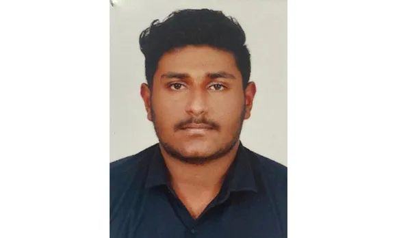 പാലായിൽ സുഹൃത്തിനൊപ്പം ബൈക്കിനു പിന്നിൽ സഞ്ചരിച്ച യുവാവ് ബൈക്ക് ബ്രേക്ക് ചെയ്തപ്പോൾ ബസിനടിയിലേയ്ക്ക് തെറിച്ചു വീണ് മരിച്ചു