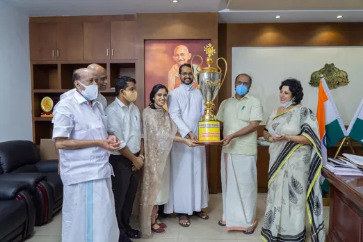 കെ എം മാണി സെന്റർ ഫോർ ബഡ്ജറ്റ് റിസർച്ച് അന്താരാഷ്ട്ര പ്രബന്ധാവതരണ മത്സരം:കുറവിലങ്ങാട് ദേവമാത കോളേജിന് ഒന്നാം സ്ഥാനം