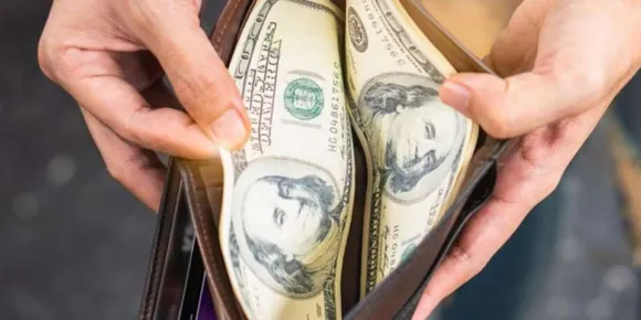 2023 ലെ വേള്‍ഡ് ഡെവലപ്മെന്റ് റിപ്പോര്‍ട്ടില്‍ വിദേശത്തുള്ള ഇന്ത്യക്കാര്‍ക്ക് 120% വരുമാന വര്‍ദ്ധനവ്