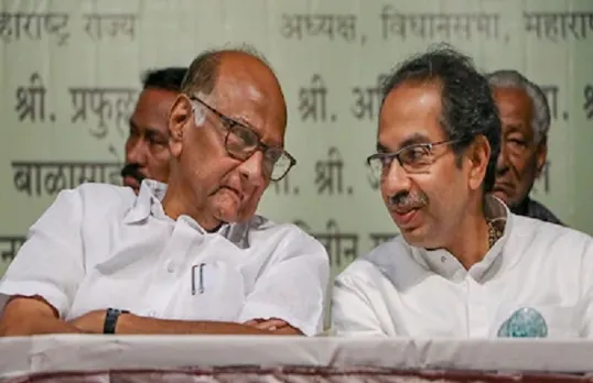 ഷിന്‍ഡെയെ മുഖ്യമന്ത്രിയാക്കാം, മന്ത്രിസഭ പുനഃസംഘടിപ്പിക്കാം! സര്‍ക്കാരിനെ എങ്ങനെയും സംരക്ഷിക്കണമെന്ന് ഉദ്ധവ് താക്കറെയോട് ശരദ് പവാര്‍; മഹാരാഷ്ട്രയില്‍ നിര്‍ണായക നീക്കങ്ങള്‍