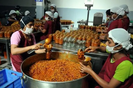 കോവിഡ് പ്രതിസന്ധി മറികടക്കാൻ ചെറുകിട വ്യവസായങ്ങൾക്ക്1416 കോടിരൂപയുടെ സഹായ പാക്കേജ് പ്രഖ്യാപിച്ച് സർക്കാർ