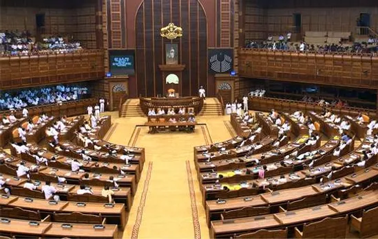 സ്പീക്കറെ നീക്കണമെന്ന് ആവശ്യപ്പെട്ട് പ്രതിപക്ഷം അവതരിപ്പിച്ച പ്രമേയം നിയമസഭ തള്ളി; സ്പീക്കര്‍ മാറിനില്‍ക്കണമെന്ന് ആവശ്യപ്പെട്ട് പ്രതിപക്ഷം ഇറങ്ങിപ്പോയി
