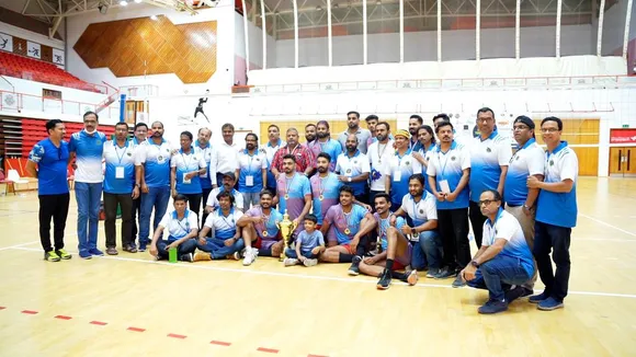 ഒസാക്സ്‌ യുഎഇ ഓപ്പണ്‍ വോളിബോള്‍ ടൂര്‍ണമെന്റില്‍ ഓണ്‍ലി ഫ്രഷ്‌ ടീം ജേതാക്കളും ഓഷ്യന്‍ എയര്‍ ടീം രണ്ടാം സ്ഥാനവും നേടി