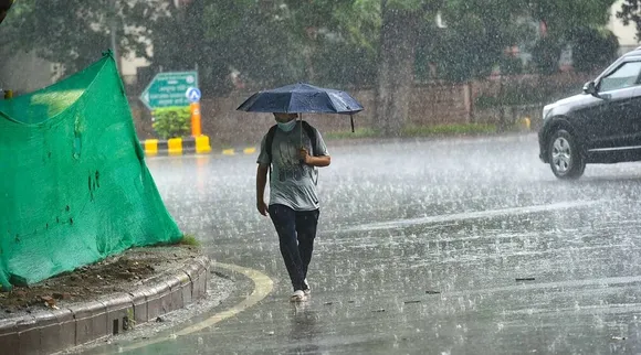 സംസ്ഥാനത്ത് ഇന്ന് കനത്ത മഴയ്ക്ക് സാദ്ധ്യത. അഞ്ച് ജില്ലകളില്‍ ഓറഞ്ച് അലര്‍ട്ട്