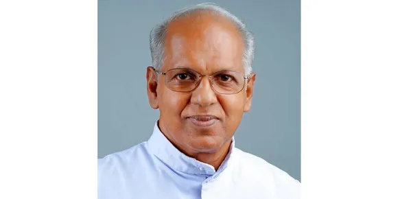 ഭവനരഹിതരുടെ തോഴനായി അരുവിത്തുറ പള്ളി വികാരി ഫാ. ഡോ. അഗസ്റ്റിൻ പാലയ്ക്കപ്പറമ്പിലച്ചൻ