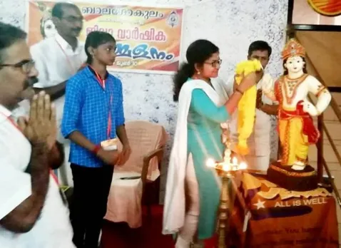 സ്നേഹത്തോടെ സ്വന്തം 'വിത്ത് പേന' ! അകക്കാമ്പിൽ ഉറങ്ങുന്നു കുഞ്ഞിളം നാമ്പ്