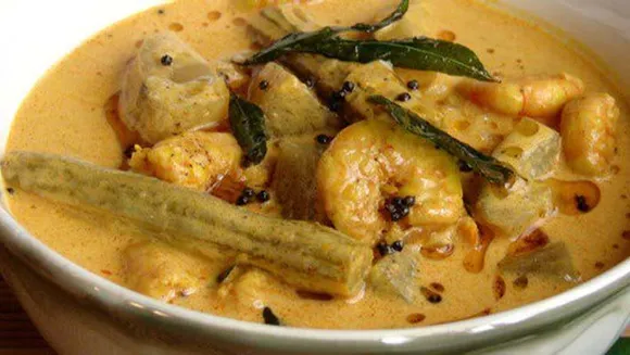 ചോറിന് മുരിങ്ങക്കായ ചെമ്മീന്‍ ഉണ്ടാക്കാം