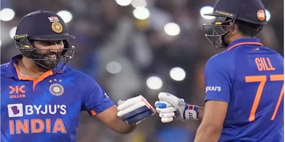 സെഞ്ചുറിയടിച്ച് രോഹിത്തും ഗില്ലും; ന്യൂസിലൻഡിന് 386 റൺസ് വിജയലക്ഷ്യം