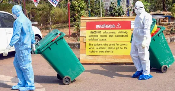 സംസ്ഥാനത്ത് ഏറ്റവും കൂടുതൽ പേർ നിരീക്ഷണത്തിൽ തൃശൂർതൃശൂർ ജില്ലയിൽ കൊറോണ (കൊവിഡ് 19 ) 1300 നടുത്ത് ആളുകൾ നിരീക്ഷണത്തിൽ.