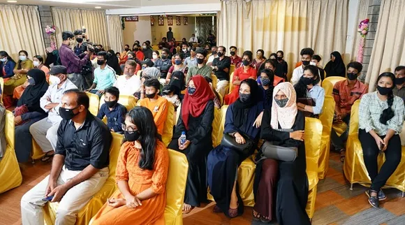 കാസര്‍ഗോഡ് ജില്ലാ അസോസിയേഷന്‍ കെ ഇ എ കുവൈറ്റ് 'കാരുണ്യ സ്പര്‍ശം 2020'