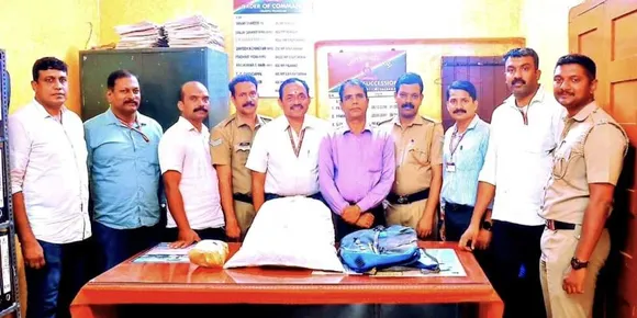 പാലക്കാട് ജ൦ഗ്ഷ൯ റെയിൽവേ സ്റ്റേഷനിൽ വീണ്ടും വ൯ ലഹരി വേട്ട : 12.5 കിലോ കഞ്ചാവ് പിടി കൂടി ; ബംഗാൾ സ്വദേശി അറസ്റ്റിൽ