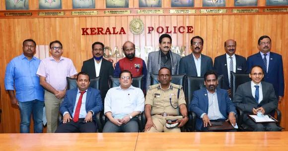 കോവിഡ് കാലത്തെ പ്രവർത്തനങ്ങൾക്കുള്ള അം​ഗീകാരമായി റോട്ടറിക്ക് കേരള പോലീസിന്റെ ആദരം