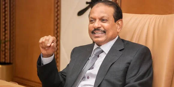 പ്രവാസികള്‍ക്ക് താമസവും ഭക്ഷണവും നല്‍കുന്നതിനെ ധൂര്‍ത്തെന്ന് പറയരുത്: പ്രതിപക്ഷത്തിനെതിരെ എഎം യൂസഫലി