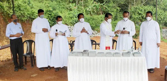 ചൈതന്യ മെഡോസ്;  ഒമ്പത് പുതിയ ഭവനങ്ങളുടെ ശിലാസ്ഥാപന കര്‍മ്മം നടത്തപ്പെട്ടു