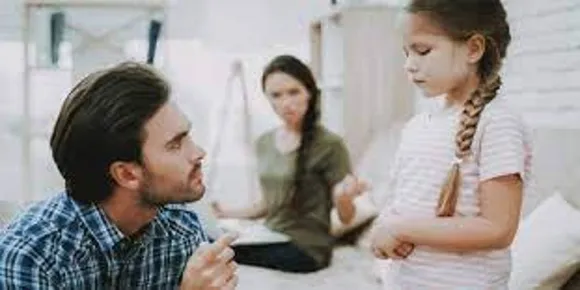 നിങ്ങൾ സ്വന്തം മക്കളോട് സംസാരിച്ചിട്ടെത്ര നാളായി; ഈ പഠനം പറയുന്നത് നോക്കാം