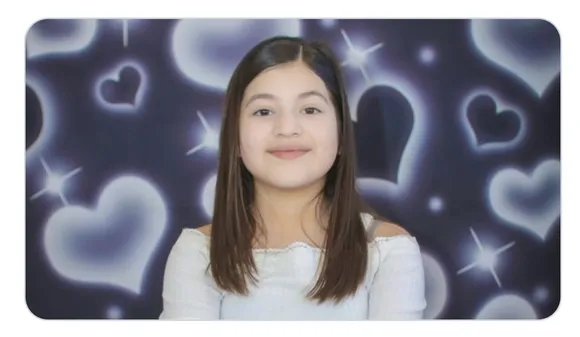 മോഷ്ടാവിന് നേര്‍ക്ക് വെച്ച വെടിയേറ്റ് ഒന്‍പതു വയസ്സുകാരിക്ക് ദാരുണാന്ത്യം; കാറില്‍ ഇയര്‍ഫോണില്‍ പാട്ടു കേട്ടിരിക്കുകയായിരുന്നു പെണ്‍കുട്ടി