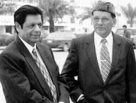 ദീർഘ വീക്ഷണത്തോടെ തീരുമാനങ്ങൾ എടുക്കുകയും അതുവഴി നാടിന്റെ യശസ്സും മതസൗഹാർദ്ദവും മാനവികതയും കാത്തു സൂക്ഷിക്കാൻ തന്റെ ജീവിതം വിനിയോഗിക്കുകയും ചെയ്ത സയ്യിദ്‌ മുഹമ്മദലി ശിഹാബ്‌ തങ്ങൾ - അഹമ്മദ് റയീസ്