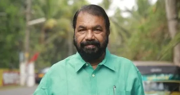 കനത്ത മഴയാണെങ്കിൽ തലേദിവസം തന്നെ അവധി പ്രഖ്യാപിക്കണം: കളക്ടർമാർക്ക് നിർദ്ദേശം നൽകി വിദ്യാഭ്യാസ മന്ത്രി വി ശിവൻകുട്ടി