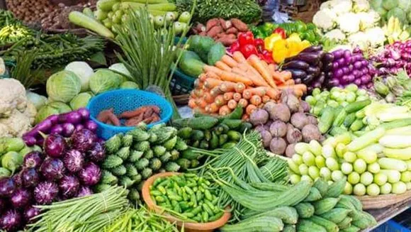 ഈ പച്ചക്കറികളും പഴങ്ങളും കഴിച്ച് ശരീര ഭാരം കുറയ്‌ക്കാം