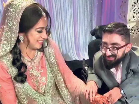 ഉയരമില്ലായ്‌മയിൽ നിന്നുയരങ്ങളിലേക്ക് ! 2 അടി ഉയരമുള്ള ബോബോയ്‌ക്ക്‌ 6 അടി ഉയരമുള്ള പഞ്ചാബി സുന്ദരി വധുവായി