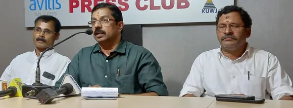 രാജ്യത്ത് തീവ്രവാദ, മതസ്പർദ്ധ വളർത്തുന്ന സംഘടനകള്‍ക്കെതിരെ ജോഡൊ യാത്രയിൽ രാഹുൽ ഗാന്ധി പ്രതികരിക്കാത്തതിന് കാരണം വ്യക്തമാക്കണമെന്ന് ബിജെപി സംസ്ഥാന ജനറൽ സെക്രട്ടറി സി. കൃഷ്ണകുമാർ