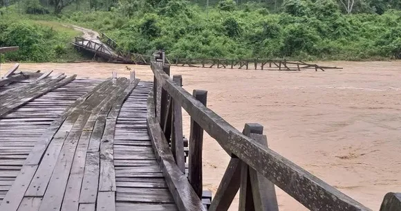 അസമിലും മേഘാലയയിലും പ്രളയം; നിരവധി മരണം; വ്യാപക നാശനഷ്ടം-വീഡിയോ