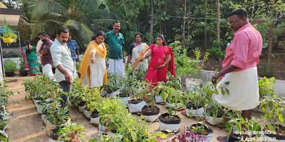 മട്ടുപ്പാവിൽ ആരെയും വിസ്മയിപ്പിക്കുന്ന ഒരു സമ്മിശ്ര കൃഷിത്തോട്ടം; ഇന്ത്യ ബുക്ക് ഓഫ് റെക്കോർഡ്സ് പുരസ്കാരം നേടിയ ജയപ്രീതയെ കോങ്ങാട് എംഎൽഎ ശാന്തകുമാരി ആദരിച്ചു