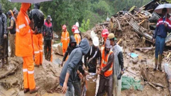 രാജമലയിൽ മണ്ണിടിച്ചലിൽ മരണമടഞ്ഞവർക്കും, കരിപ്പൂർ വിമാനാപകടത്തിൽ മരണമടഞ്ഞവർക്കും നവയുഗത്തിന്റെ ആദരാഞ്ജലികൾ അർപ്പിച്ചു.