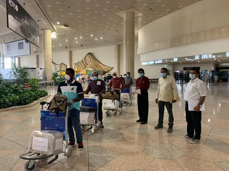 നവയുഗം സാംസ്ക്കാരികവേദി ഒരുക്കിയ ആദ്യ ചാർട്ടേർഡ് വിമാനം ദമ്മാമിൽ നിന്നും തിരുവനന്തപുരത്തേയ്ക്ക് പറന്നു.