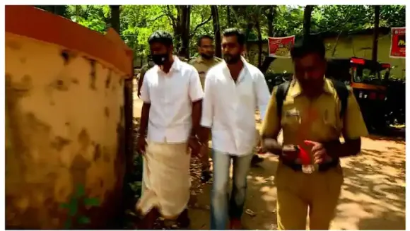 പഠിപ്പിച്ച അധ്യാപികയെ കഴുത്തറുത്ത് കൊലപ്പെടുത്തിയ കേസ് ശിക്ഷാ വിധി ഇന്ന്