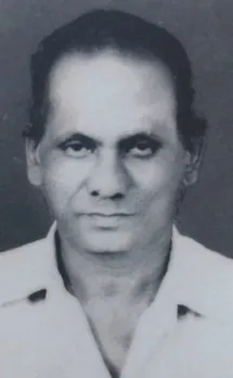 രണ്ടു -മൂന്നു തലമുറകളിലായി നൂറുകണക്കിനാളുകളുടെ ജീവിതം കരകയറ്റിയ പാലാക്കാരുടെ "ഔസേപ്പ് ചേട്ടൻ" ഒടുവിൽ നിത്യതയിലേക്ക് വള്ളം തുഴഞ്ഞു