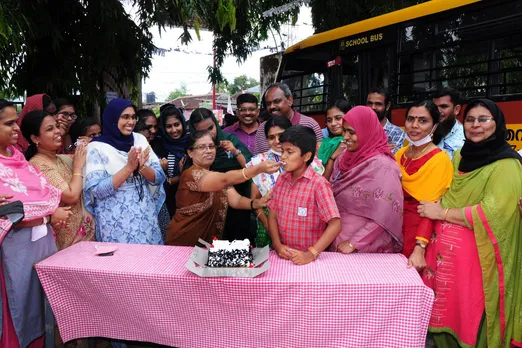 ചരിത്ര വിജയവുമായി വെണ്ണക്കര ഗവ: ഹൈ സ്കൂൾ; നൂറു ശതമാനം വിജയം കരസ്ഥമാക്കിയ പാലക്കാട് വെണ്ണക്കര ഗവ: ഹൈസ്കൂളിൽ വിപുലമായ വിജയാഘോഷ പരിപാടികള്‍ സംഘടിപ്പിച്ചു