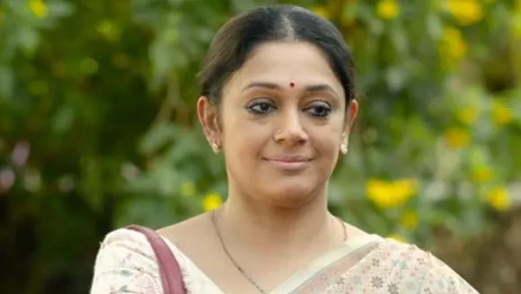 ശോഭന വിവാഹിതയാകാത്തതിന് കാരണം സൂപ്പര്‍ താരമല്ല, ആ പെണ്‍കുട്ടി ? സത്യം ഇതാണ്…