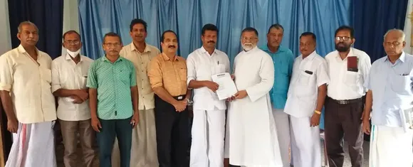 കാട്ടുപന്നി ക്ഷുദ്രജീവി പ്രഖ്യാപനം - കേന്ദ്രത്തെ പഴിചാരി സംസ്ഥാന സര്‍ക്കാര്‍ ജനങ്ങളെ വിഢികളാക്കുന്നു: ഇന്‍ഫാം