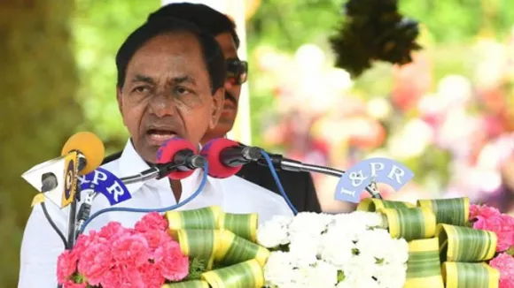 തെലങ്കാനയിൽ 12 കോൺഗ്രസ് എംഎൽഎമാർ ടിആർഎസിലേക്ക്