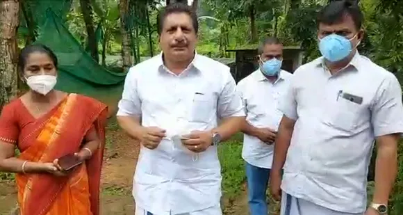 കടുത്തുരുത്തി-പാലാ റോഡിൽ തോട്ടുവാ ഭാഗത്ത് മെയിൻ റോഡ് സൈഡ് ഇടിഞ്ഞത് മൂലം ഉണ്ടായിരിക്കുന്ന അപകടാവസ്ഥ പരിഹരിക്കുന്നതിനും തോട്ടുവാ ഭാഗത്തെ വെള്ളക്കെട്ട് ഒഴിവാക്കുന്നതിനും മോൻസ് ജോസഫ് എംഎൽഎയുടെ നേതൃത്വത്തിൽ ജന പ്രതിനിധികളും ഉദ്യോഗസ്ഥരും സ്ഥലം സന്ദർശിച്ച് നടപടി സ്വീകരിച്ചു