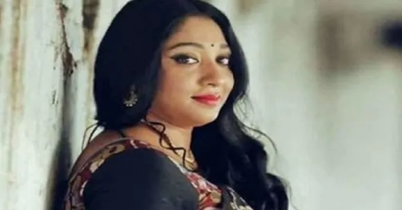 ടെലിവിഷന്‍ രംഗത്ത് ശ്രദ്ധേയയായ നടി ശ്രീലക്ഷ്മി കന്‍കാല അന്തരിച്ചു ; സംസ്‌ക്കാര ചടങ്ങില്‍ പങ്കെടുക്കാന്‍ വരരുതെന്ന് ആരാധകരോട് അഭ്യര്‍ത്ഥിച്ച് ബന്ധുക്കള്‍