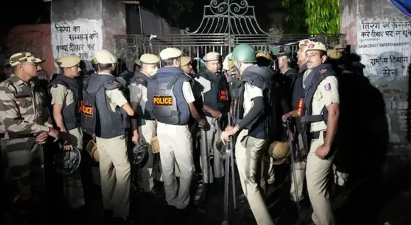 ഗുസ്തി താരങ്ങളുടെ പ്രതിഷേധത്തിന് കർഷകരുടെ പിന്തുണ; ജന്തർ മന്തറിൽ കൂടുതൽ സേനകളെ വിന്യസിച്ചു