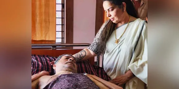 കോടിയേരിയുടെ ചിത്രം കൈയ്യിൽ ടാറ്റൂ ചെയ്ത് ഭാര്യ വിനോദിനി. ജീവിത സഖാവിന്റെ വിയോഗത്തോട് ഇനിയും പൊരുത്തപ്പെട്ടിട്ടില്ലാത്ത ഭാര്യ പൊതുരംഗത്തുവന്നതും ആദ്യമായി