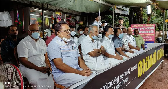 കരിമ്പയിലെ റോഡപകടങ്ങൾ; അധികാരികൾക്കെതിരെ വധശ്രമത്തിനു കേസെടുക്കണം: കളത്തിൽ അബ്ദുള്ള