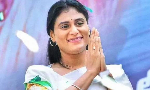 ലക്ഷ്യം 2023-ലെ നിയമസഭ തിരഞ്ഞെടുപ്പ്; വൈ.എസ്.ആര്‍ തെലങ്കാന പാര്‍ട്ടിയുമായി ജഗന്‍ മോഹന്‍ റെഡ്ഡിയുടെ സഹോദരി ശര്‍മിള റെഡ്ഡി; തെലങ്കാന രാഷ്ട്രീയത്തില്‍ ഇനി ഒരു പാര്‍ട്ടികൂടി