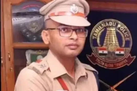 അടിപിടിക്കേസില്‍ കസ്റ്റഡിയിലെടുത്ത യുവാക്കളുടെ പല്ല് പറിച്ചെടുത്തു, വായില്‍ കല്ല് കുത്തിനിറച്ച് കവിളില്‍ ആഞ്ഞടിച്ചു, അടിവസ്ത്രമഴിച്ച് സ്വകാര്യ ഭാഗങ്ങളില്‍ പരിക്കേല്‍പ്പിച്ചു, പുറത്തു പറയരുതെന്ന് താക്കീതും; പ്രതികളുടെ പരാതിയില്‍ ഐപിഎസ് ഉദ്യോഗസ്ഥനെ സ്ഥലംമാറ്റി