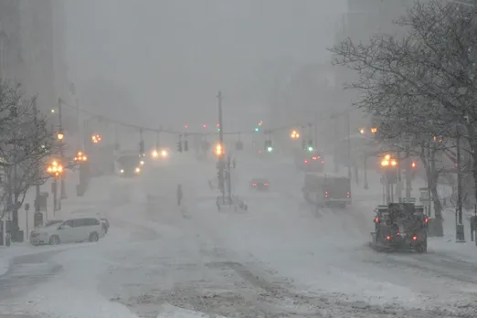 അമേരിക്കയിലുടനീളം കനത്ത മഞ്ഞുവീഴ്ച: ട്രൈസ്റ്റേറ്റിലേയും ന്യൂ ഇംഗ്ലണ്ട് ഏരിയയിലേയും സ്കൂളുകള്‍ അടച്ചു